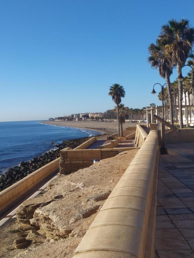 Apartamento Leyaros Roquetas de Mar Esterno foto